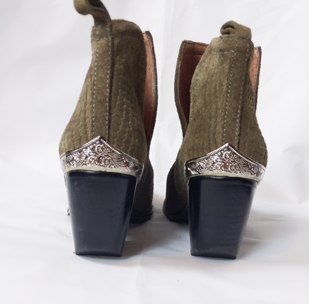 🌿FREE PEOPLE JEFFREY CAMPBELL BOOTIES🌿 - Picture 10 of 14